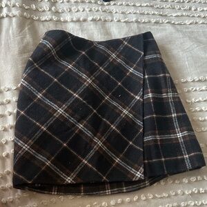 Hollister Black and Brown Plaid Mini Skirt